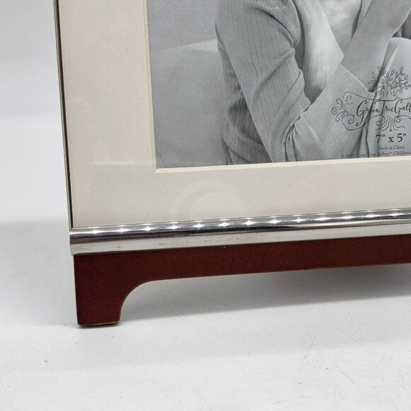 Gallery Solutions 7" X 5" Glass & Wood Picture Frame - Picture 3 of 9